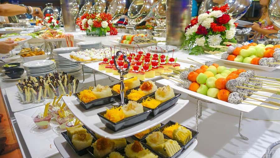 Bangkok: Wonderful Pearl Dinner Cruise and Live Performance - The route: what you pass during the two cruise stretches