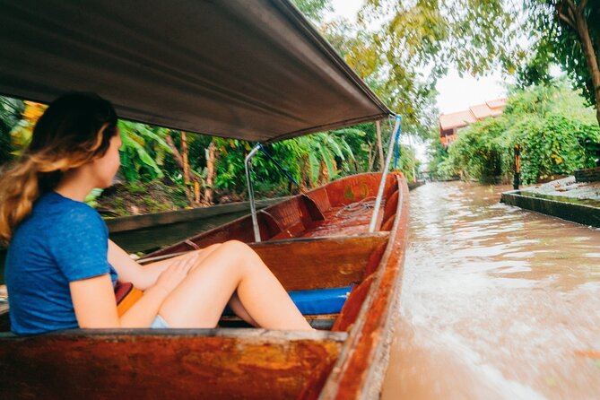 Damnoen Saduak Floating Market and Maeklong Railway Market Tour - Price and Value: Is $44.68 Worth It?