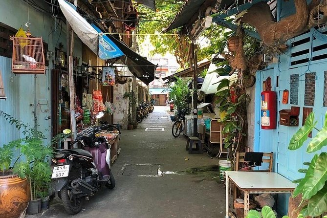 Experience Real Bangkok by Bike - Snacks, Drinks, and How Food Fits the Ride