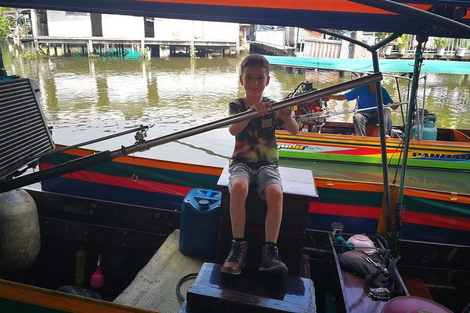 Explore Bangkok by Bike & Boat with Lunch - Wat Pak Nam and Its Glass Stupa: Buddhism With a Neighborhood Feel