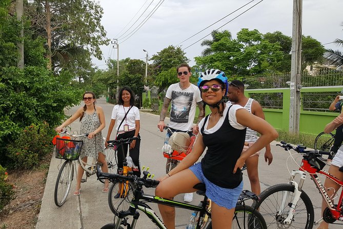 Explore Bangkok by Bike & Boat with Lunch - Khlong Dan by Long-Tail Speedboat: The Fast Return That Feels Like a Mini Escape