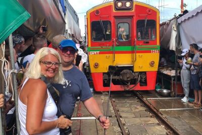 Floating and Railway Market (Optional Waterfall): Private Tour - Mae Klong Railway Market: The moment the tracks become a runway