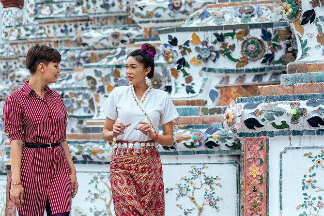 Full Day Bangkok PRIVATE City Tour With Locals - Wat Trimit & Wat Pho tickets - Canal Boat Time From Phan Pa Klong: Watch for Lizards