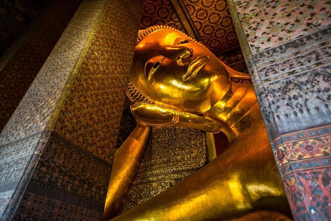 Full Day Bangkok PRIVATE City Tour With Locals - Wat Trimit & Wat Pho tickets - Memorial Bridge and River Views Between Stops
