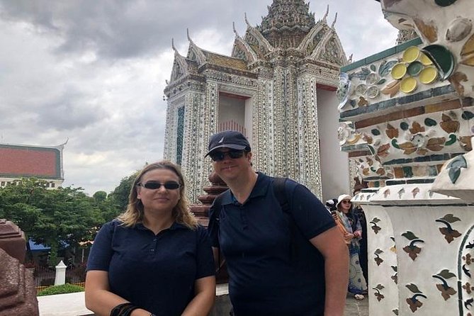 Half-Day Bangkok City Tour with The Grand Palace Private - Entrance Fees Included: Small Detail, Big Time Saver