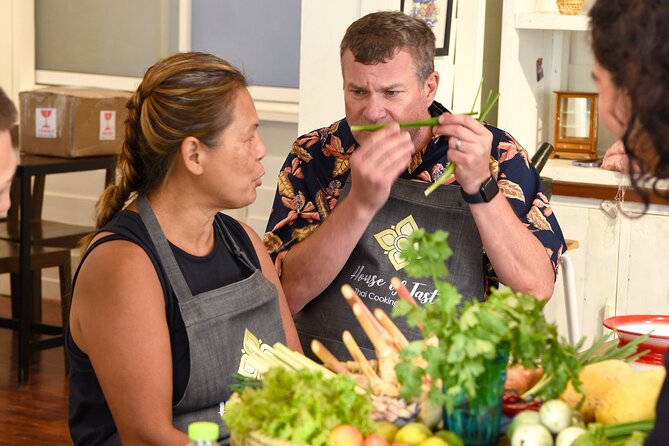 Hands-on Thai Cooking Class & Market Tour in Sukhumvit - The market tour option: shop for Thai ingredients like you mean it