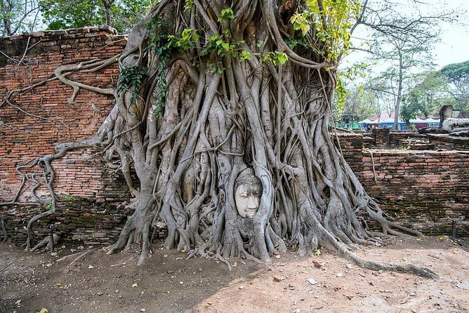 Historical City of Ayutthaya - Unesco Full Day Tour From Bangkok - Bang Pa-In Summer Palace: a royal escape with strict rules