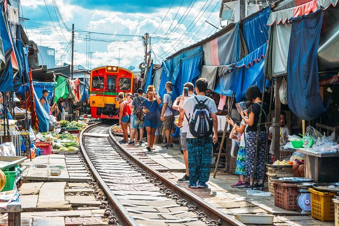 Maeklong Railway & Floating Market Tour (Private & All-Inclusive) - Price and value: what you’re really paying for