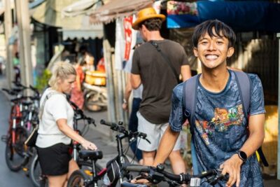 Must-Try: Hidden Bangkok Bike and Food Tour - What to wear and bring for Thai backstreets