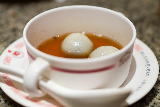 Night Street Food Tour of Bangkok's Chinatown - Where to meet (and why you should double-check pickup expectations)