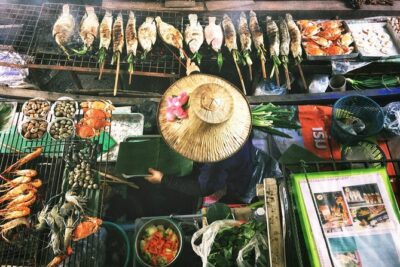 One Day Bangkok Everything - Starting at 6:45am: beating heat, crowds, and the “why is everyone here?” feeling