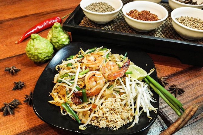 Pink Chili - Thai Cooking Class and Market Tour in Bangkok - Logistics that can make or break your day