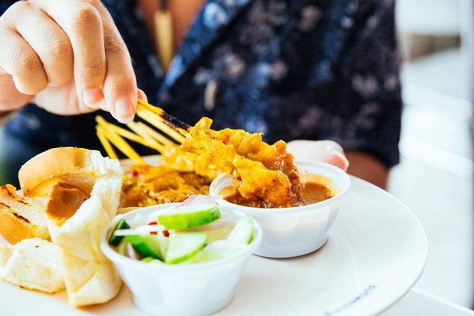 Private Culinary Kickstart Tour of Bangkok with a Local - Entering Chatuchak: why this start matters