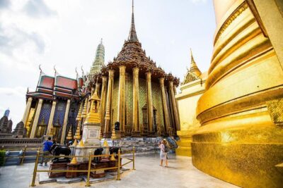 Private Tour: Bangkok's Grand Palace Complex and Wat Phra Kaew - Grand Palace Grounds, Thai-Style Meets European Details