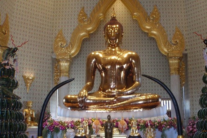 Private Tour: The Best of Bangkok Temples - Half Day - Wat Traimit: Meeting the 5.5-ton Golden Buddha