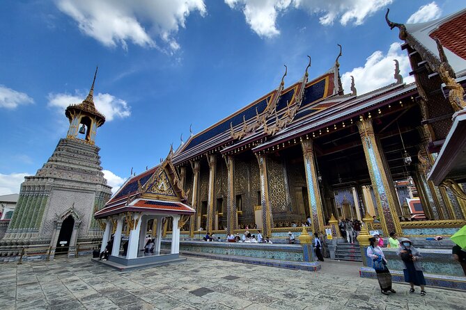 Private Tour to Grand Palace, Pho Temple and Arun Temple - Wat Arun: the Temple of Dawn and the 67-meter prang