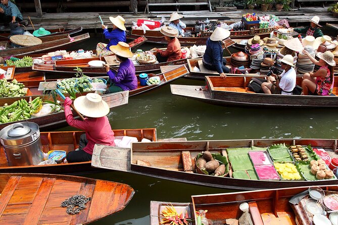 Private Tour to Railway Market and Damnoen Saduak Floating Market - Maeklong Railway Market: The Train Moment You Came For