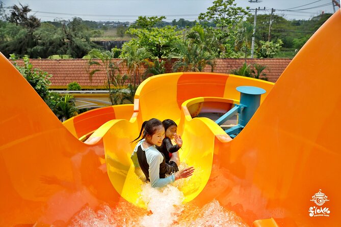 Siam Park Water and Theme Park Bangkok - Lunch included: A practical way to avoid the food scramble