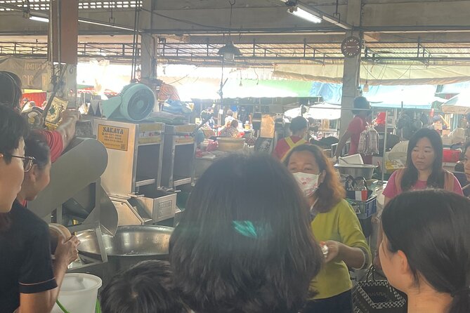 Silom Thai Cooking School with Fresh Market Tour - Price and value in Bangkok: why $58.67 can pencil out