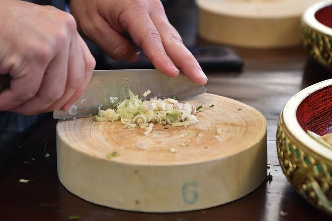 Thai Cooking Class with Market Tour in Sathon Bangkok - What’s included with meals (and what isn’t)