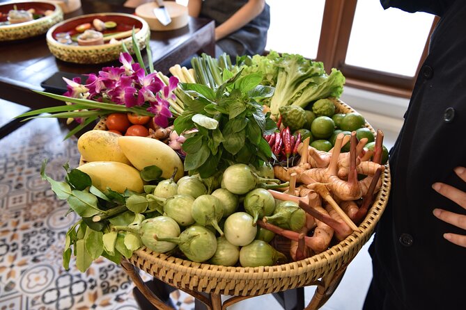 Thai Cooking Class with Market Tour in Sathon Bangkok - Who this Thai class is best for