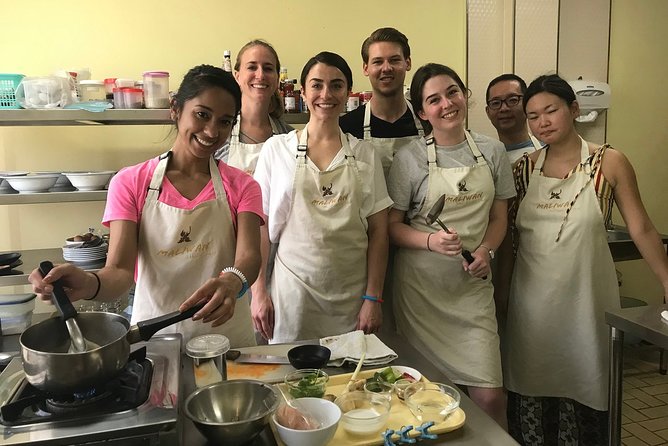 Thai Cooking Class with Market Visit by Maliwan - How the cooking class flows once you’re in the kitchen