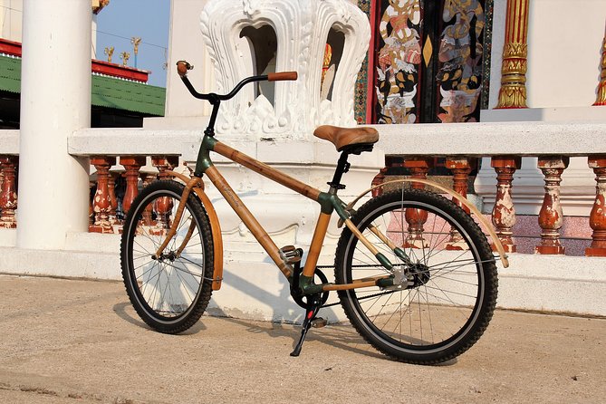 The Original Bicycle Tour in the Green Jungle of Bangkok - Wat Khlong Toei Nok: a simple temple start with river context