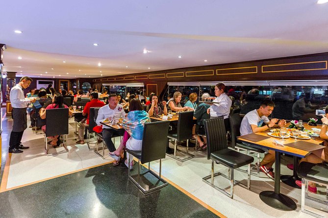 The White Orchid: Chao Phraya Dinner Cruise Experience - Crowds: when the “party boat” vibe helps and when it hurts