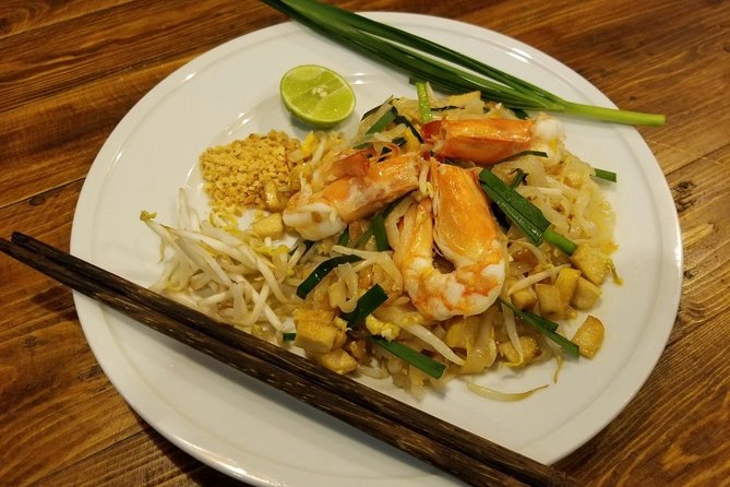 Tingly Thai Cooking School Evening Class - Instructors and teaching style: clear cues, humor, and hands-on confidence