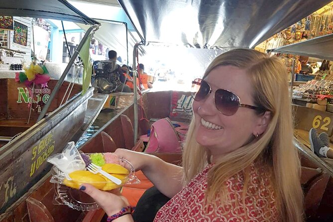 Train & Floating Market Food Adventure + Scenic train ride - Transport comfort and pace: air-conditioned van vs. public train headaches
